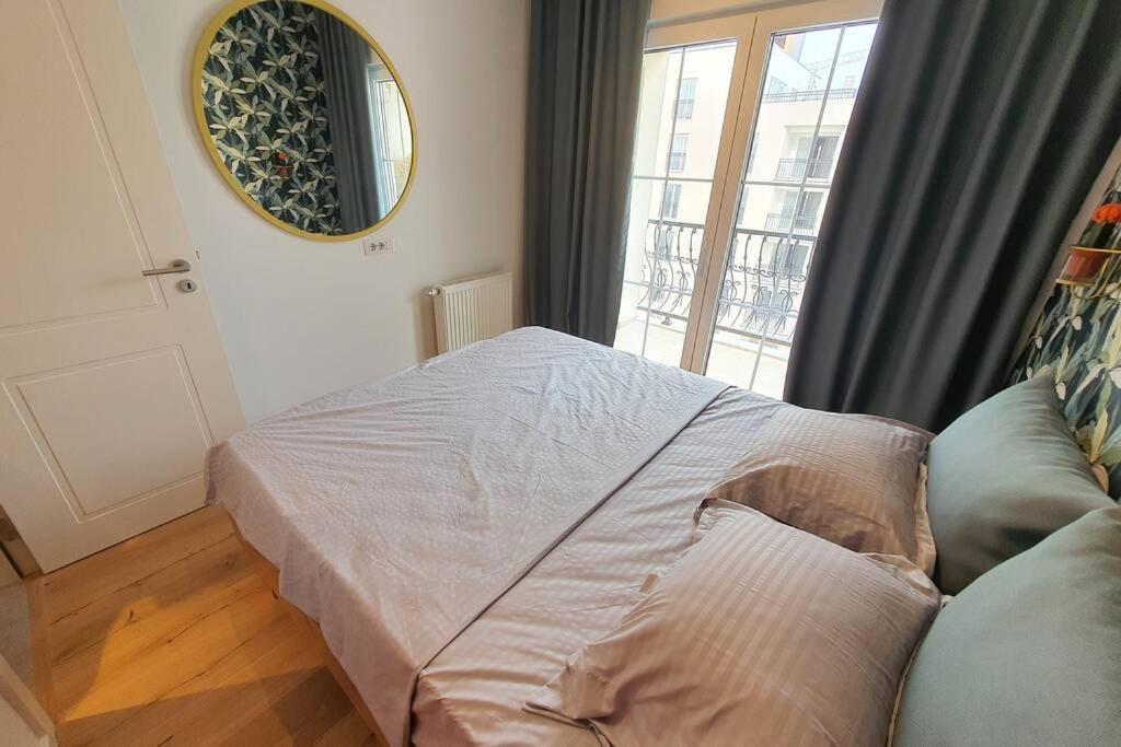 Luxury Green Apartment Priștina Exterior foto