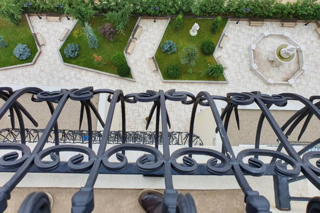 Luxury Green Apartment Priștina Exterior foto